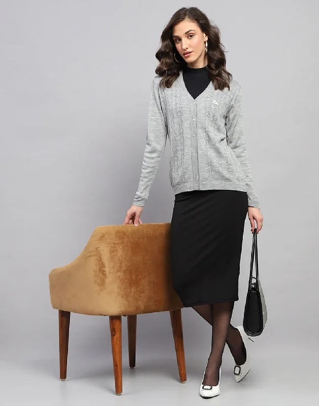 Women Grey Self Design V Neck Full Sleeve Cardigan