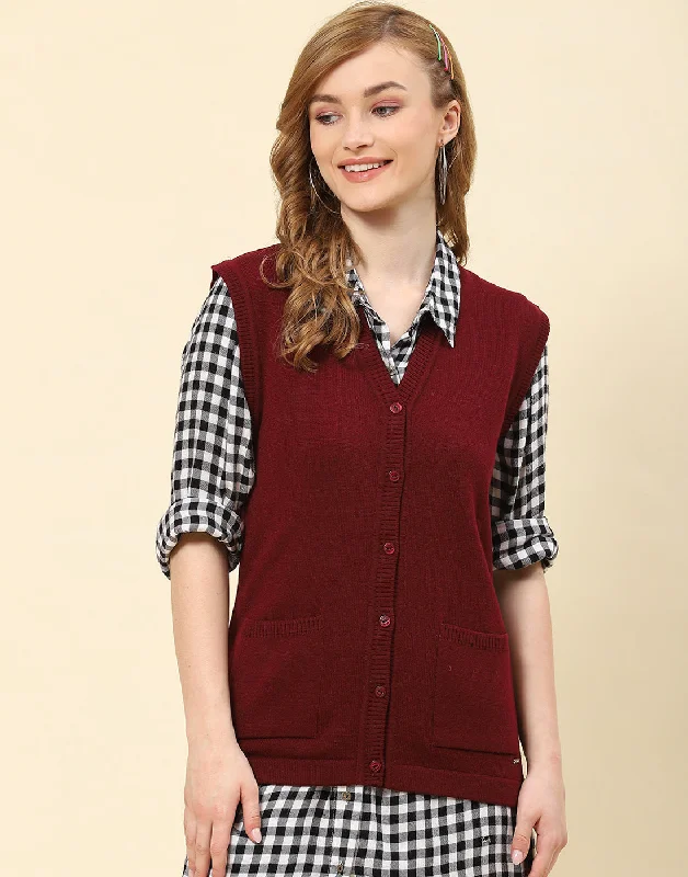 Women Maroon Solid V Neck Sleeveless Cardigan