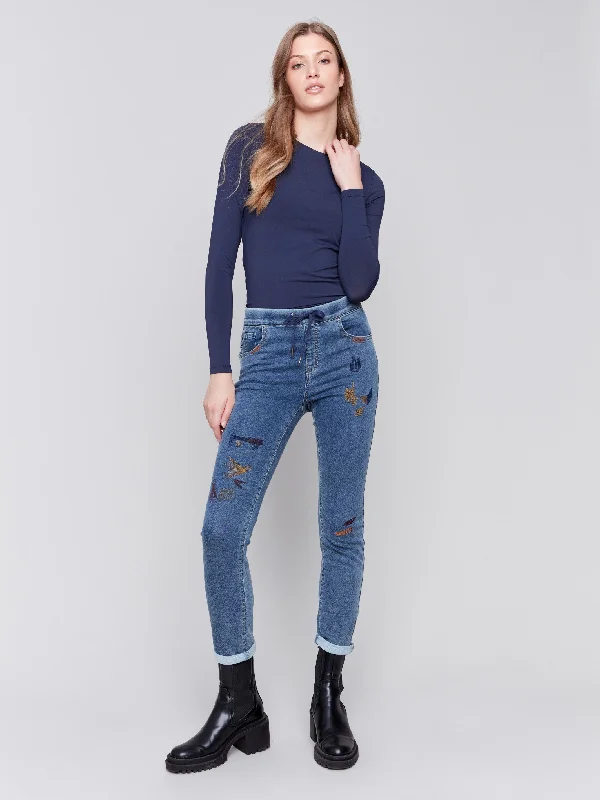 Elegant Comfort Embroidered Knit Denim Jogger Pants - Medium Blue